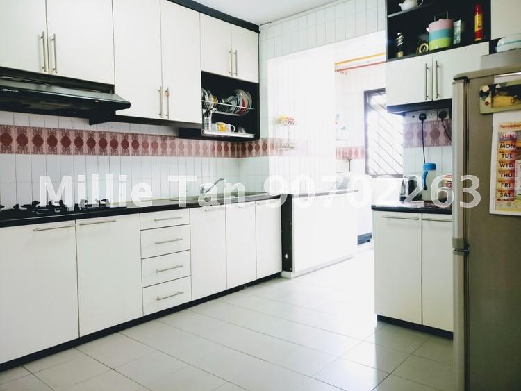 Blk 450 Hougang Avenue 10 (Hougang), HDB 4 Rooms #157777372